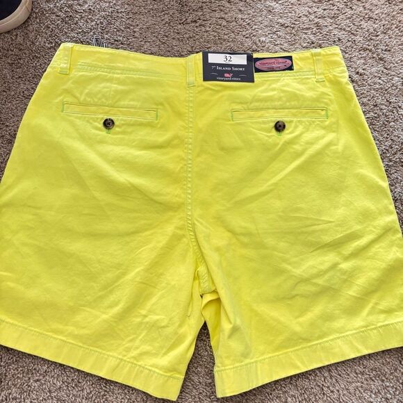 NWT Men’s Vineyard Vines highlighter Yellow Classic Fit Island Short – 32 - Picture 3 of 3